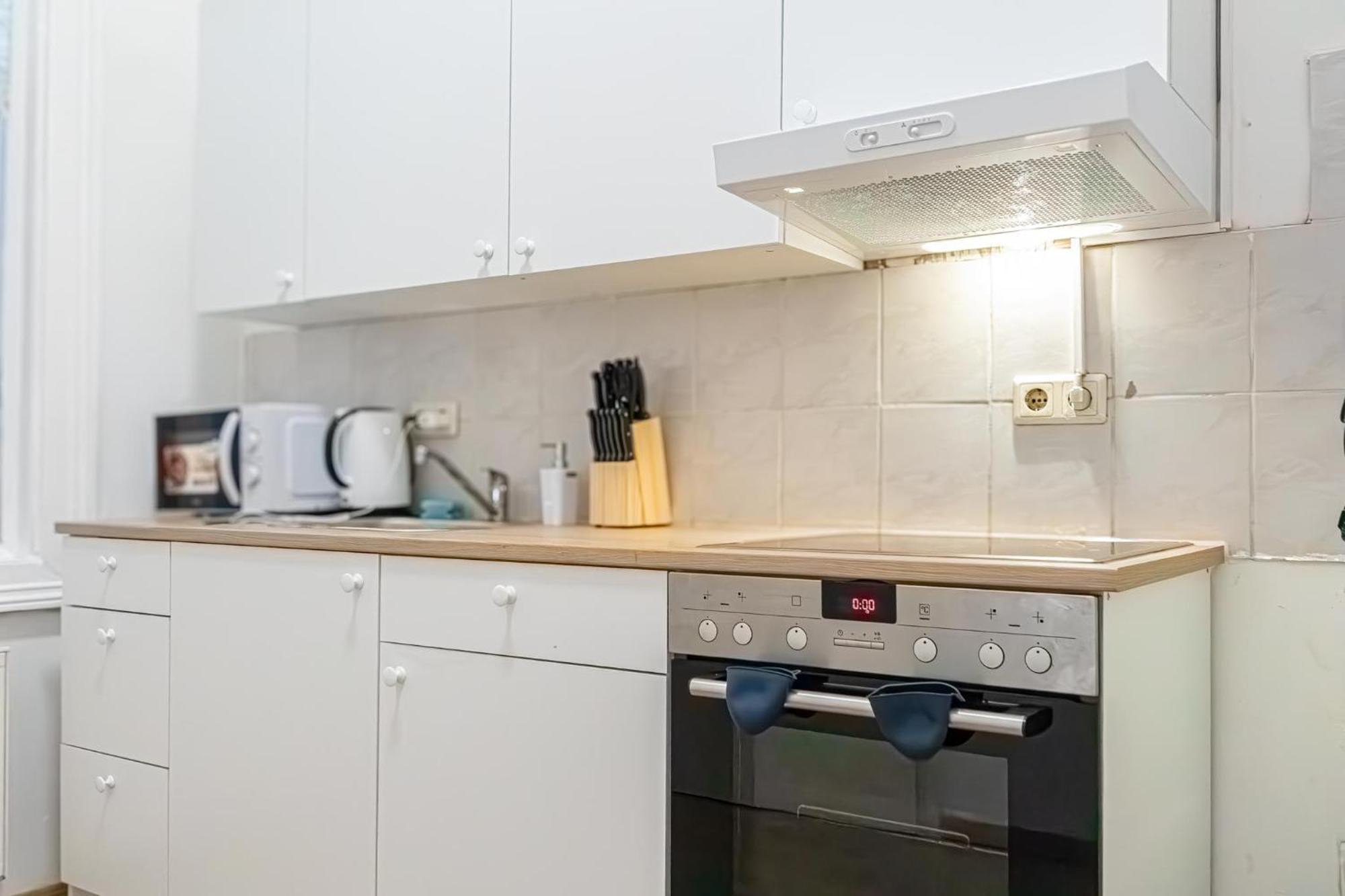 City-Linked 2Br Apartment Near Wiener Stadthalle ภายนอก รูปภาพ